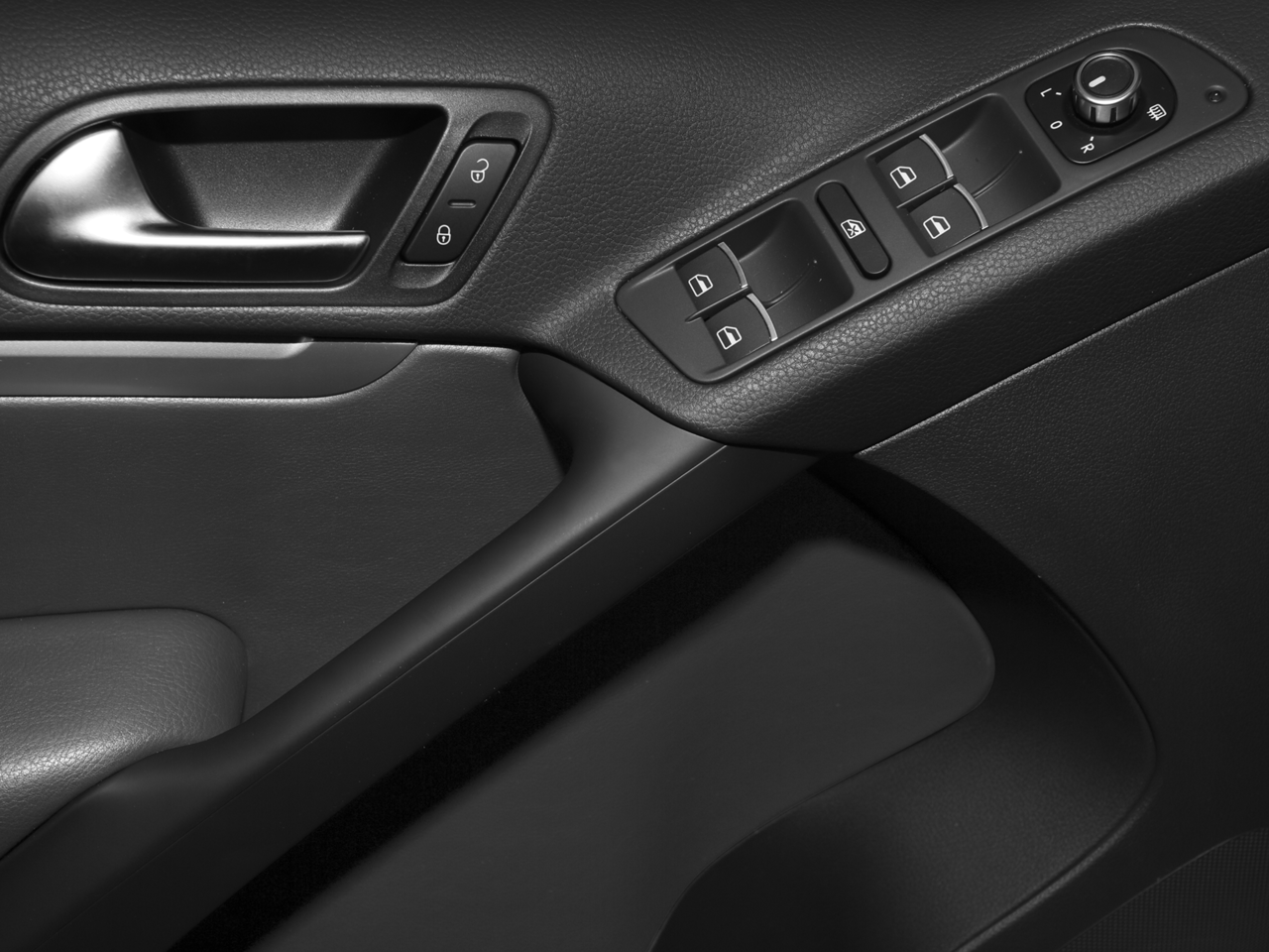 2017 Volkswagen Tiguan Base