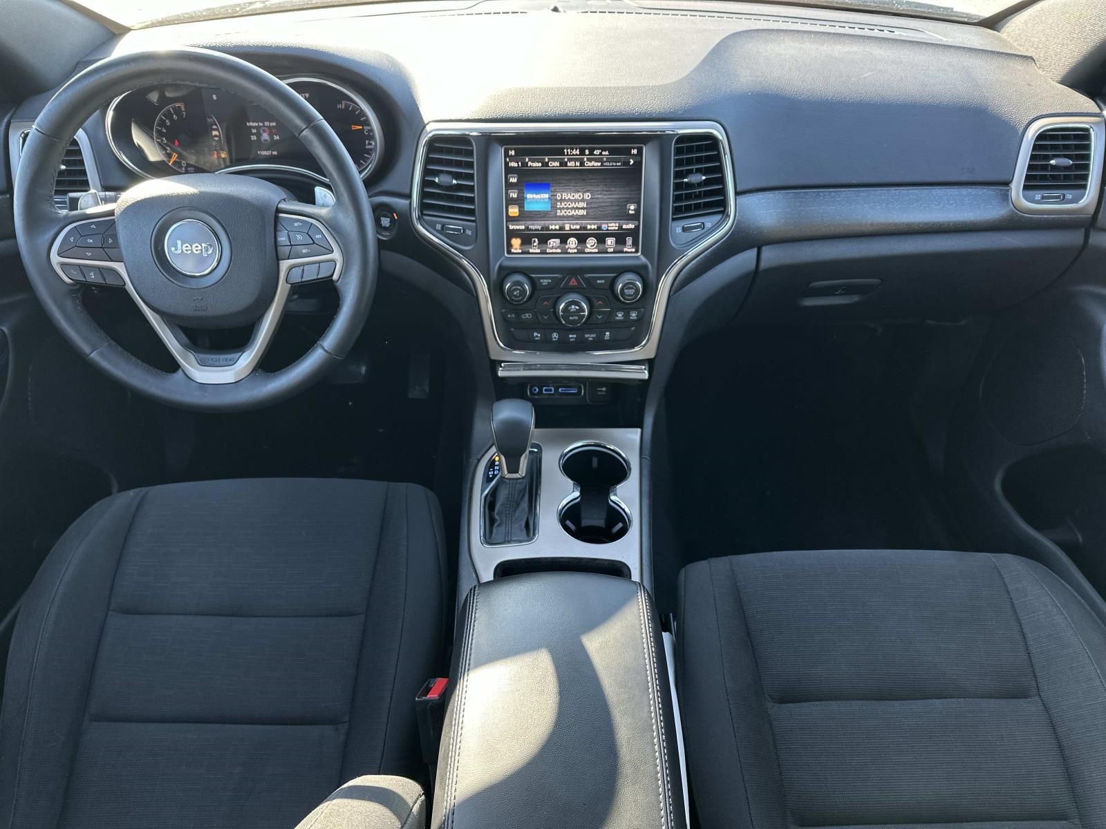 2017 Jeep Grand Cherokee Laredo 4x4