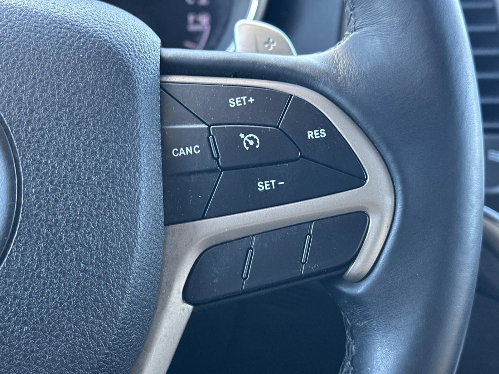 2017 Jeep Grand Cherokee Laredo 4x4