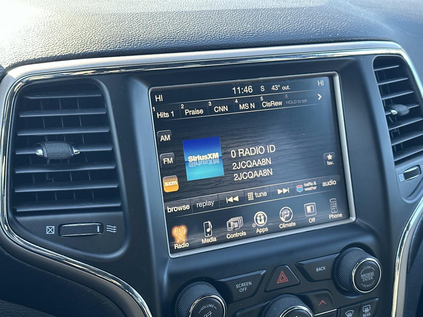 2017 Jeep Grand Cherokee Laredo 4x4