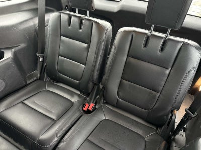 2016 Ford Explorer FWD 4dr XLT