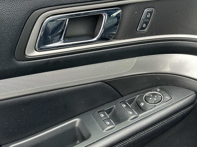 2016 Ford Explorer FWD 4dr XLT