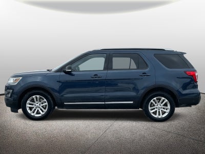 2016 Ford Explorer FWD 4dr XLT