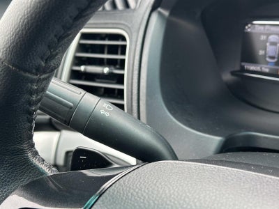 2016 Ford Explorer FWD 4dr XLT