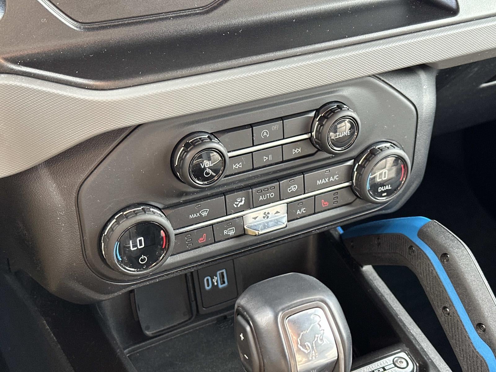 2021 Ford Bronco Black Diamond 4 Door 4x4