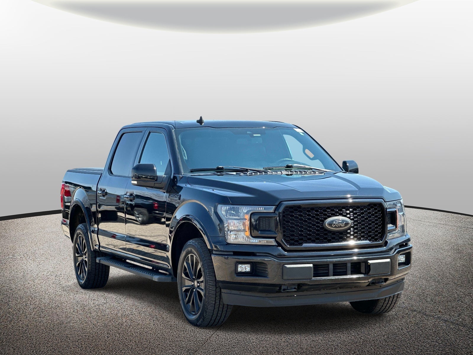 2020 Ford F-150 LARIAT 4WD SuperCrew 5.5' Box