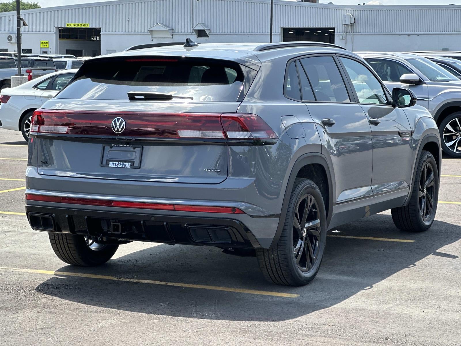 2026 Volkswagen Atlas Cross Sport 2.0T SEL R-Line Black 4MOTION