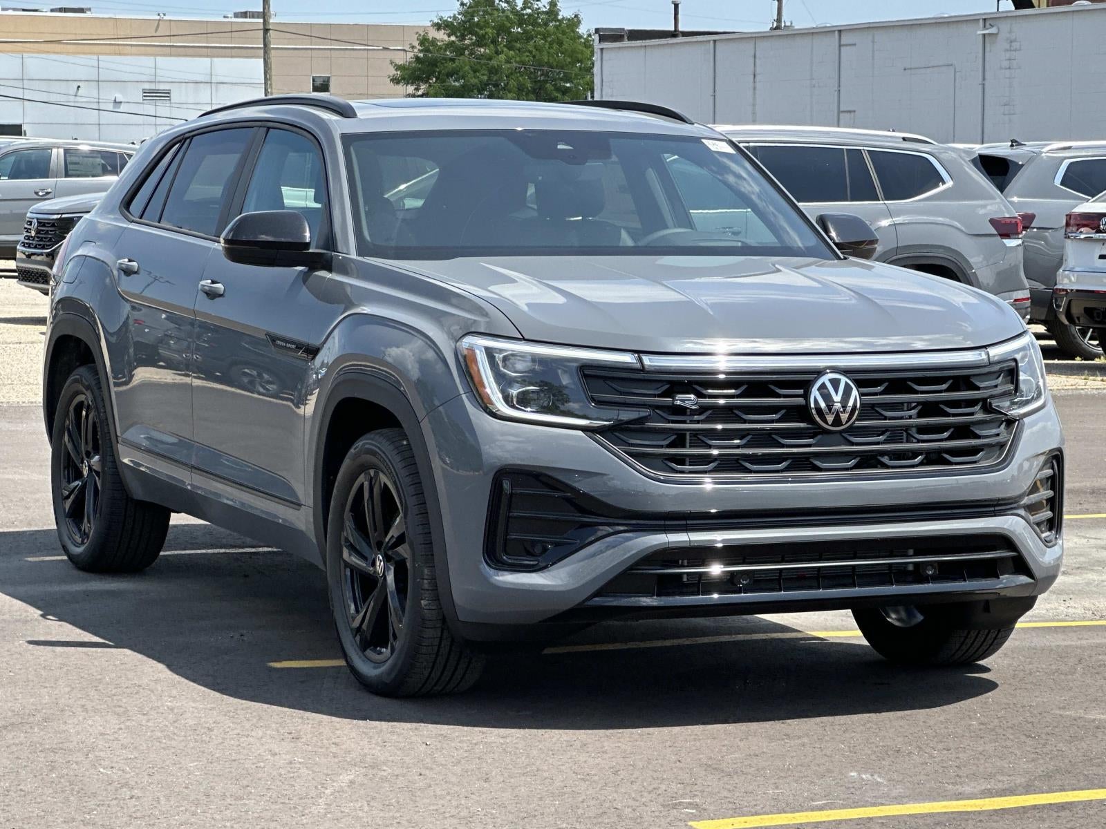 2026 Volkswagen Atlas Cross Sport 2.0T SEL R-Line Black 4MOTION
