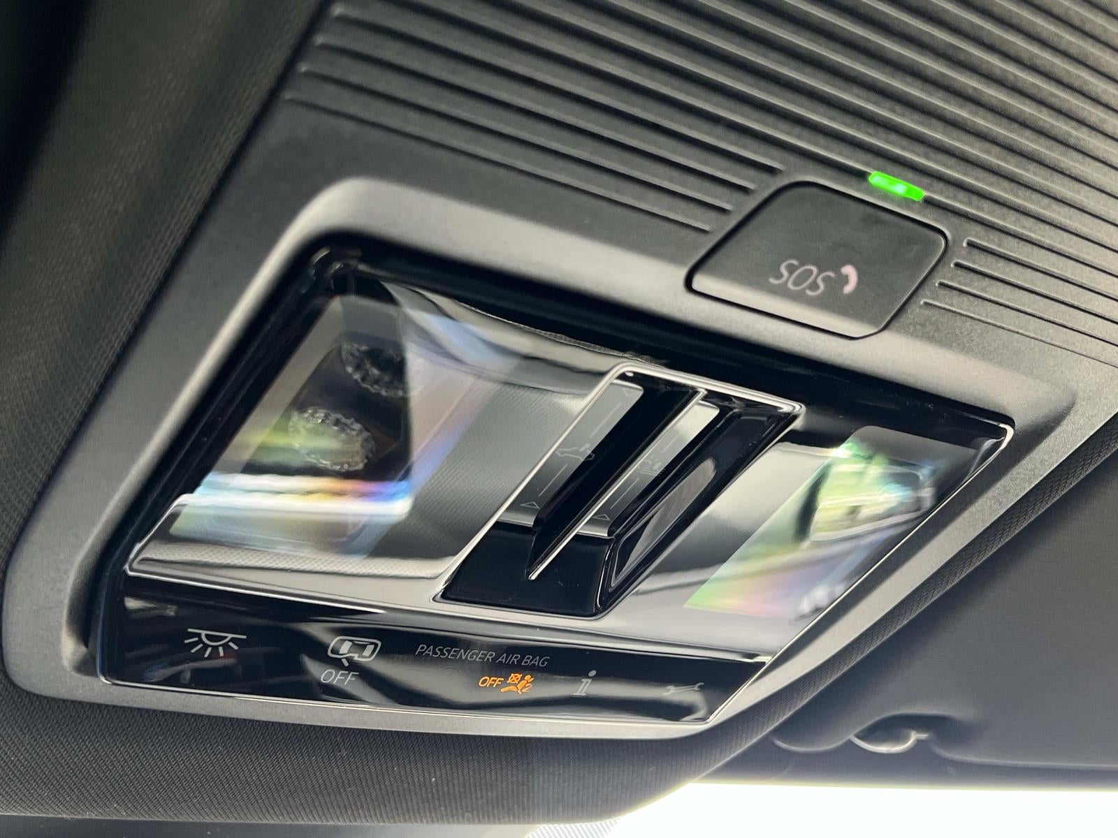 2026 Volkswagen Atlas Cross Sport 2.0T SEL R-Line Black 4MOTION