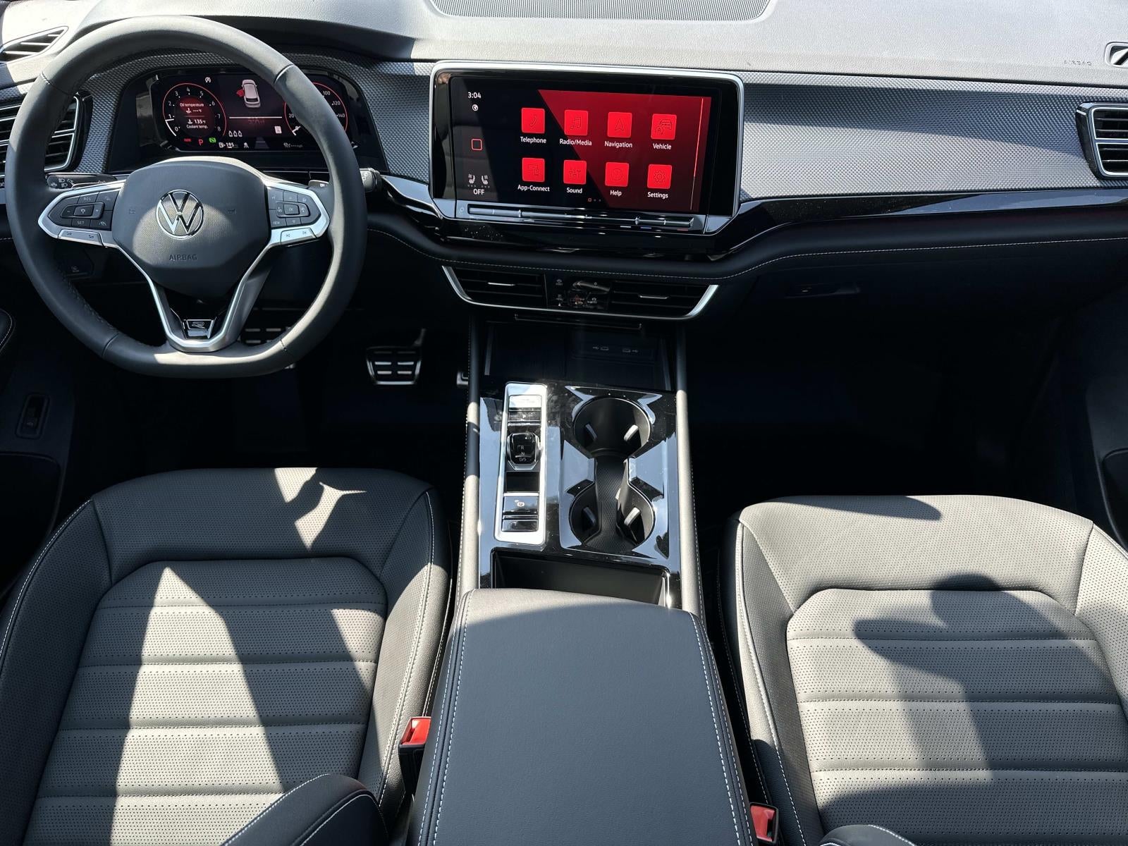 2026 Volkswagen Atlas Cross Sport 2.0T SEL R-Line Black 4MOTION