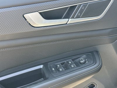 2026 Volkswagen Atlas Cross Sport 2.0T SEL R-Line Black 4MOTION