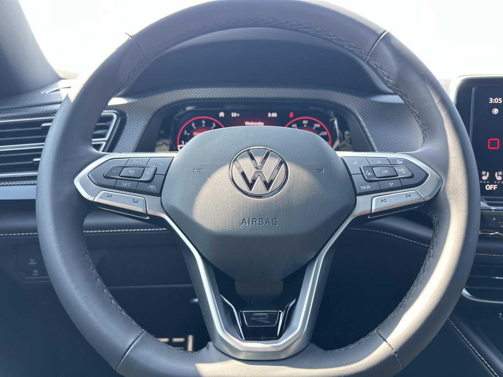 2026 Volkswagen Atlas Cross Sport 2.0T SEL R-Line Black 4MOTION