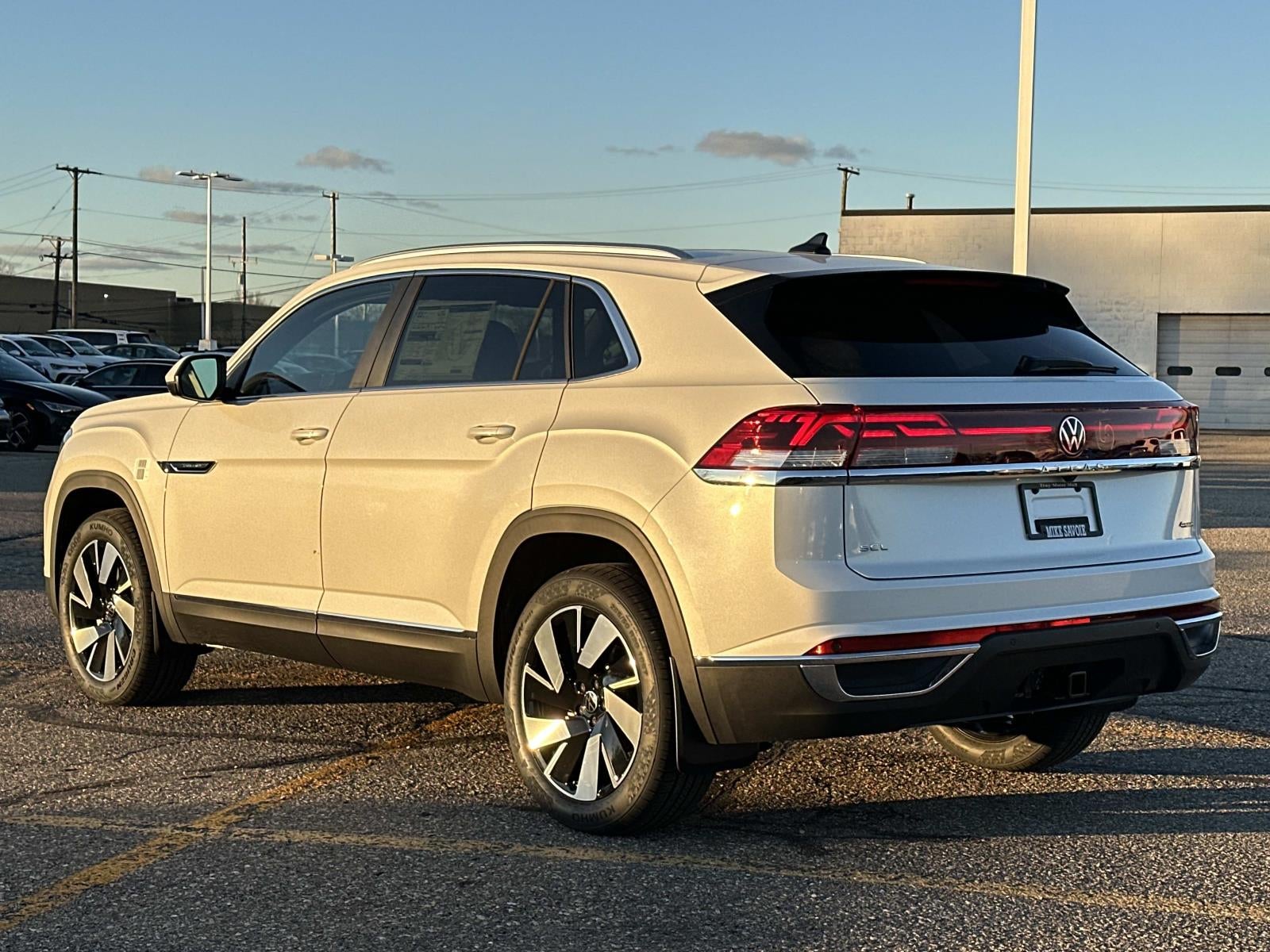 2026 Volkswagen Atlas Cross Sport 2.0T SEL 4MOTION