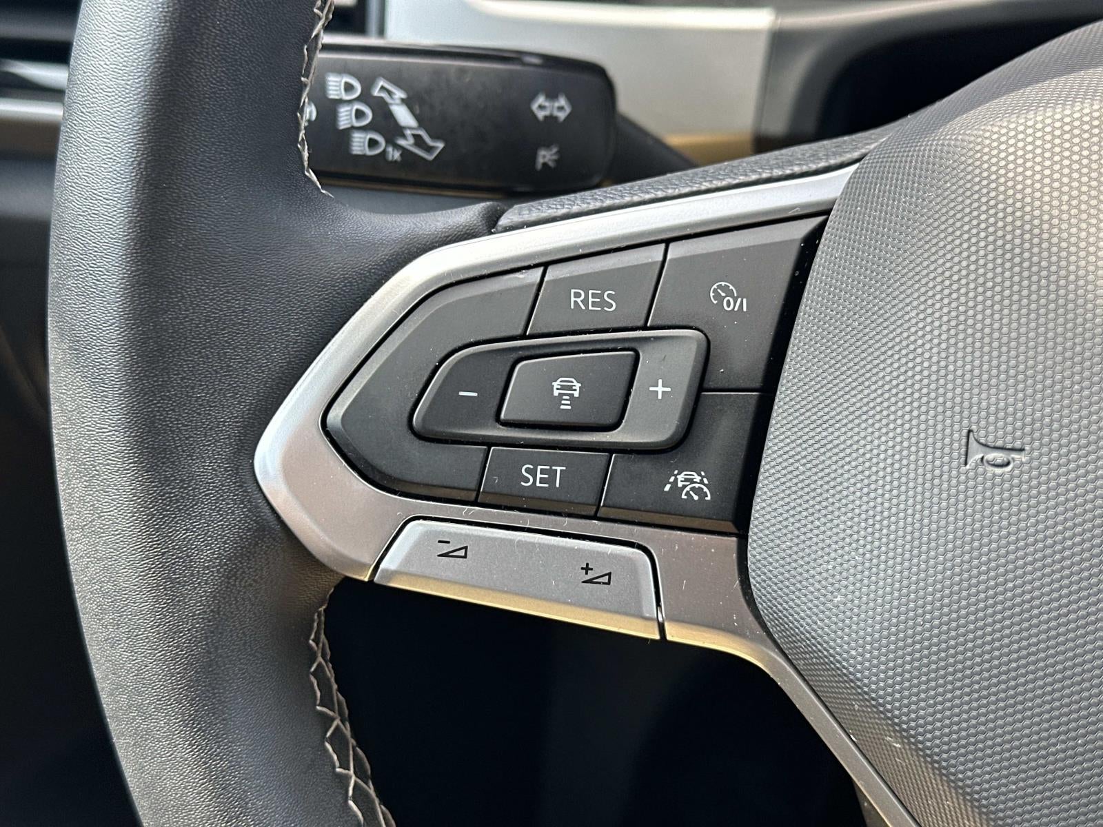 2023 Volkswagen Atlas Cross Sport 3.6L V6 SEL 4MOTION