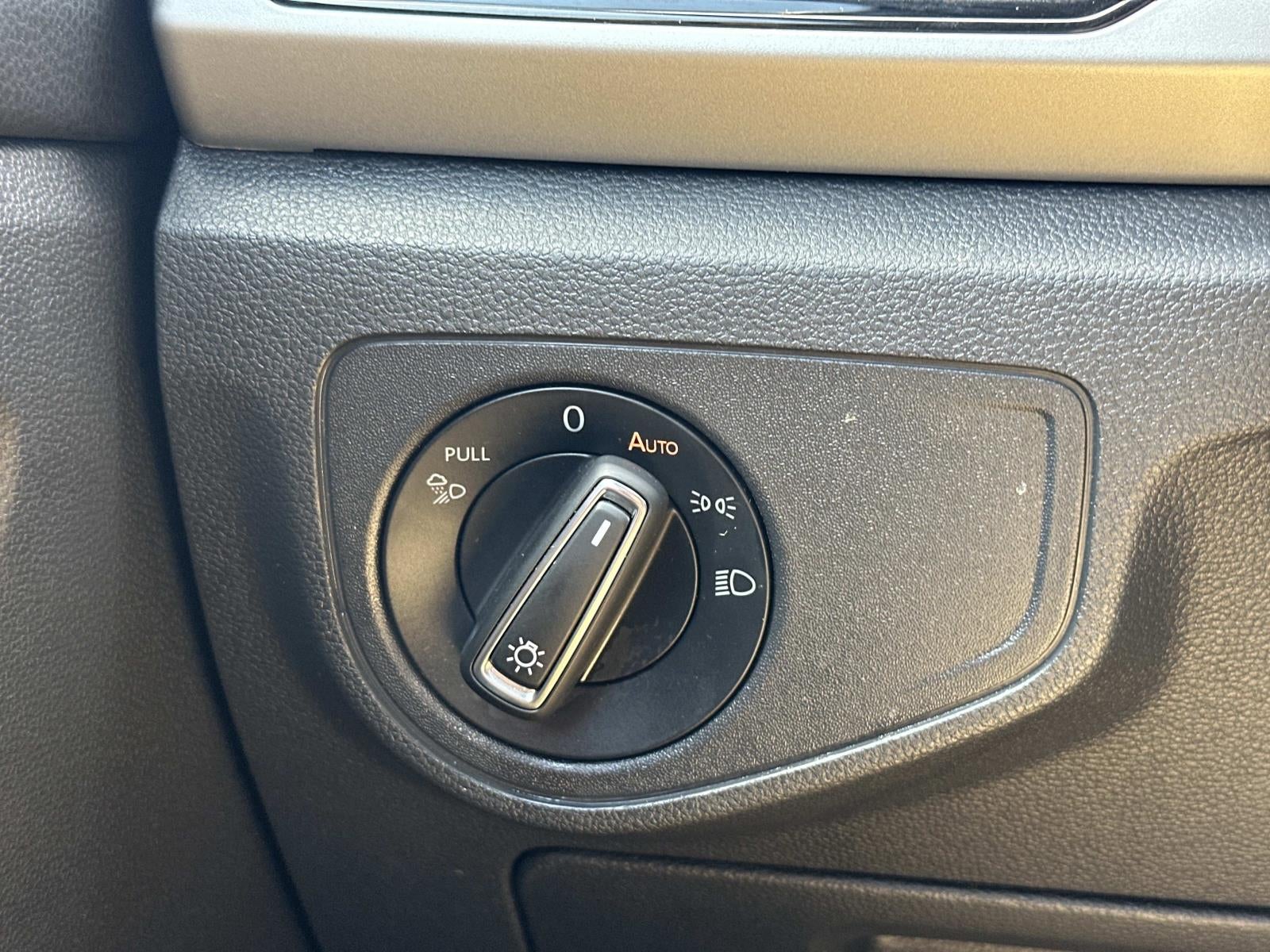 2023 Volkswagen Atlas Cross Sport 3.6L V6 SEL 4MOTION