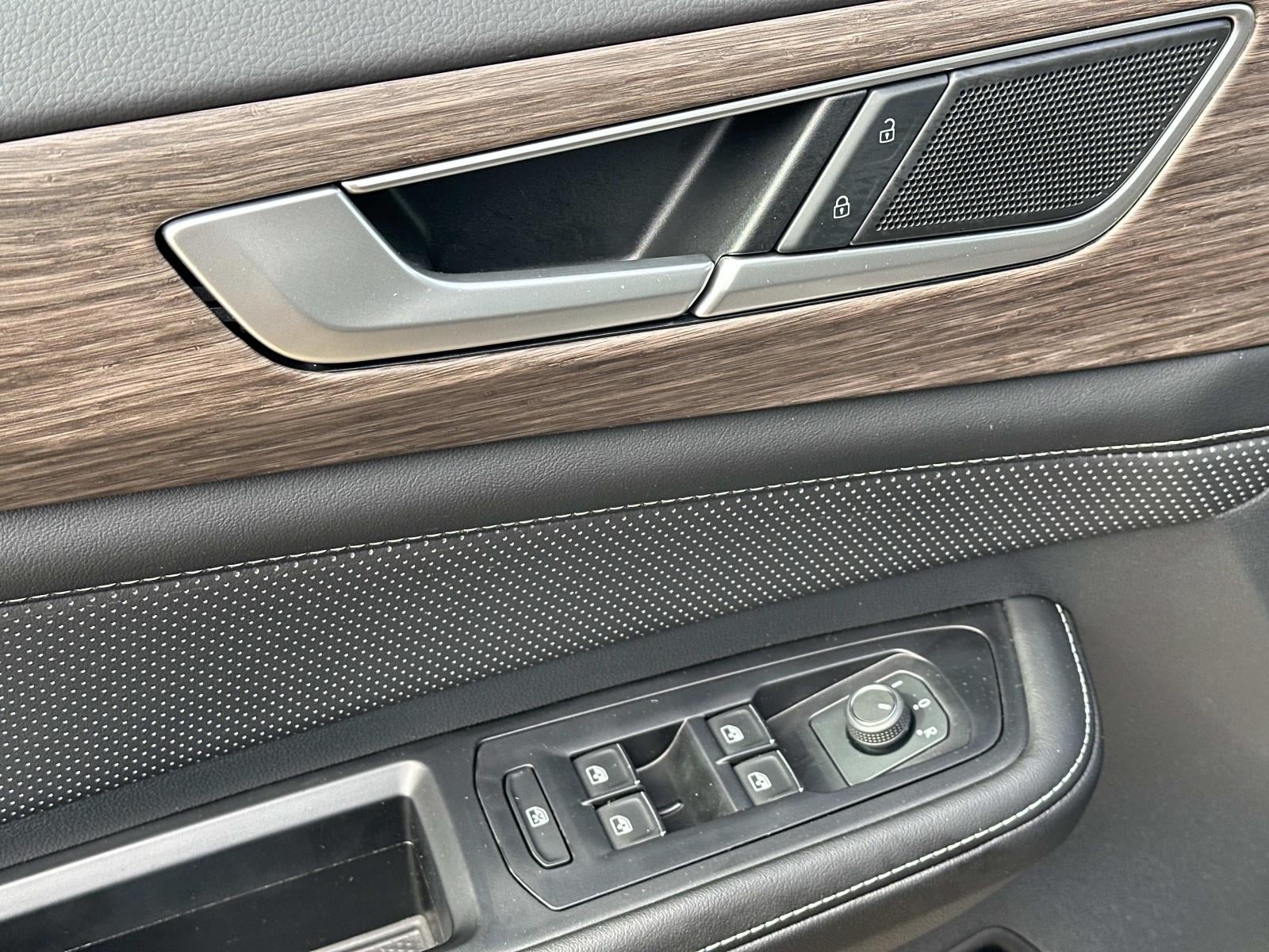 2025 Volkswagen Atlas 2.0T SEL 4MOTION