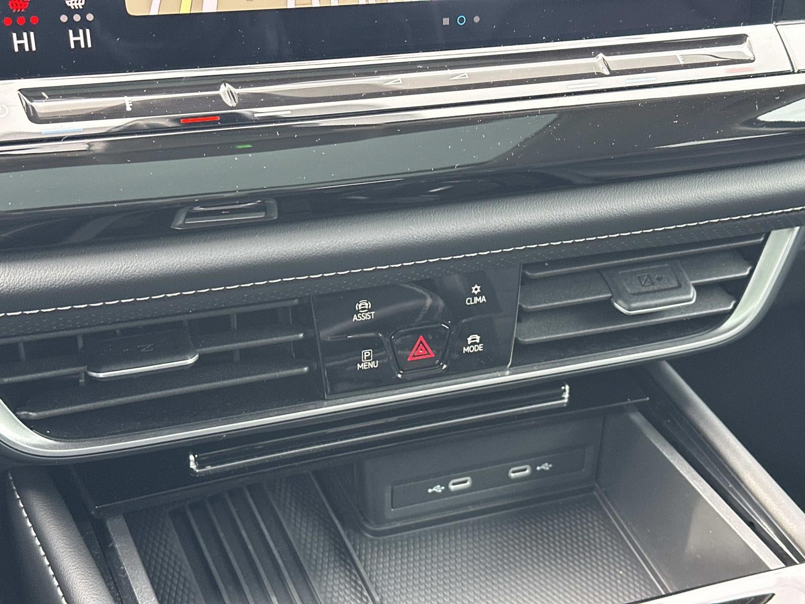 2025 Volkswagen Atlas 2.0T SEL 4MOTION