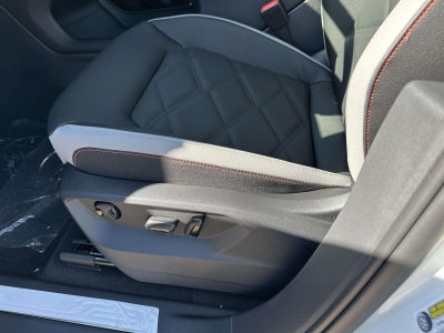 2026 Volkswagen Atlas 2.0T Peak Edition 4MOTION