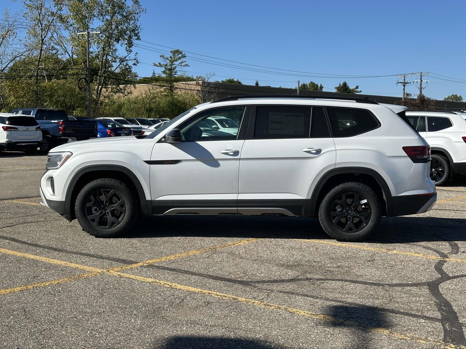 2026 Volkswagen Atlas 2.0T Peak Edition 4MOTION