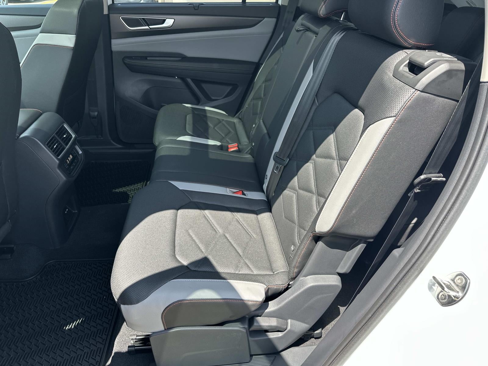 2026 Volkswagen Atlas 2.0T Peak Edition 4MOTION