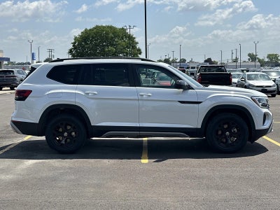2026 Volkswagen Atlas 2.0T Peak Edition 4MOTION