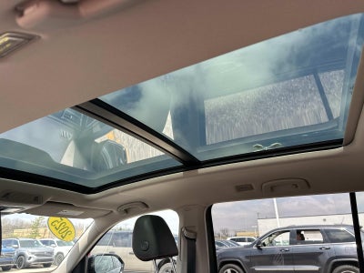 2025 Volkswagen Atlas 2.0T Peak Edition 4MOTION