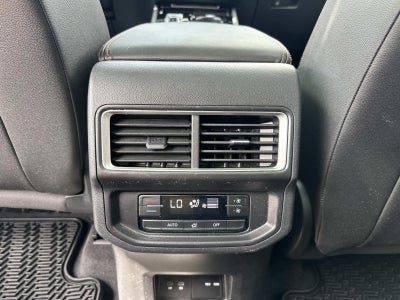 2025 Volkswagen Atlas 2.0T Peak Edition 4MOTION