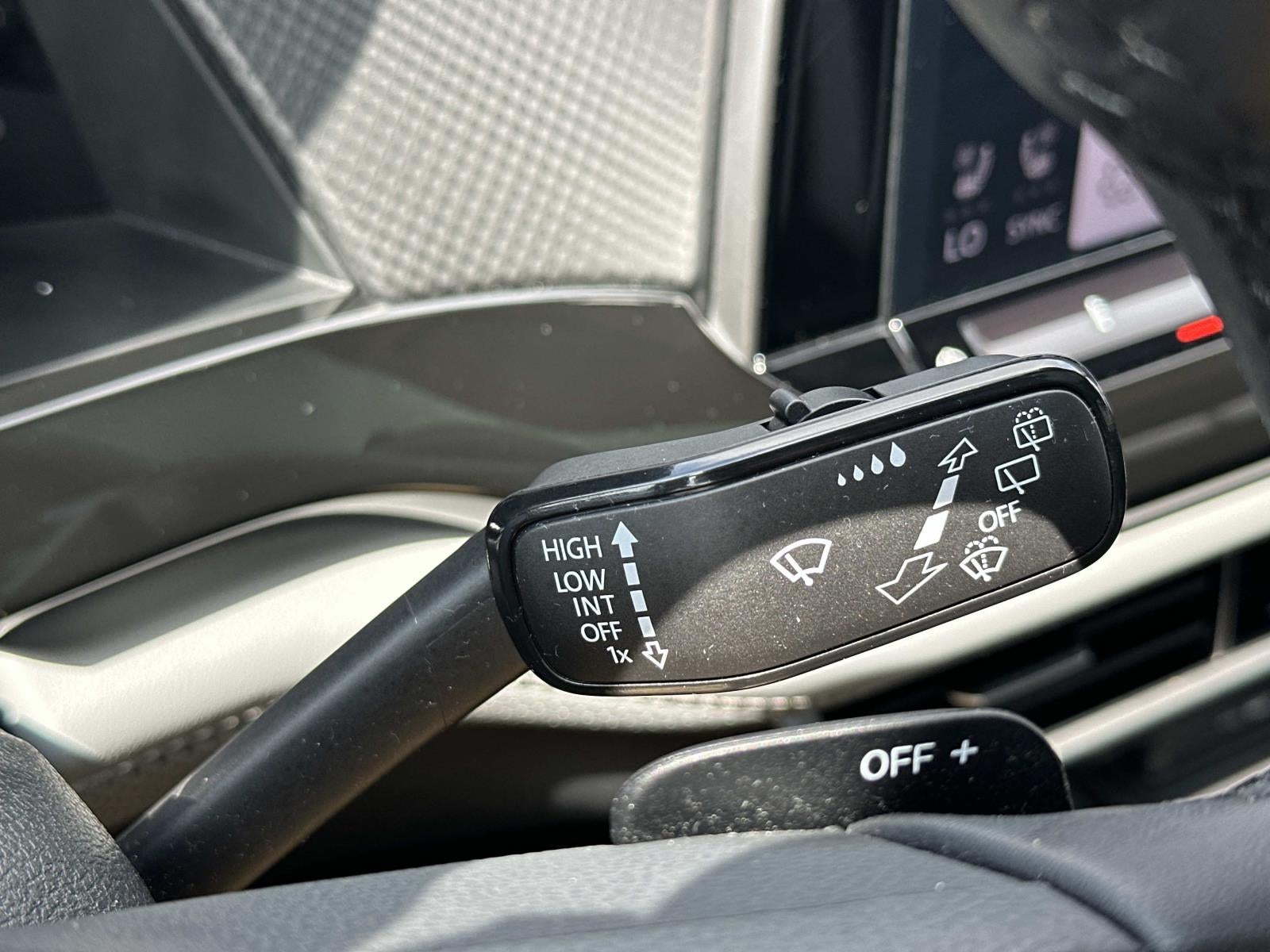 2025 Volkswagen Atlas 2.0T Peak Edition 4MOTION