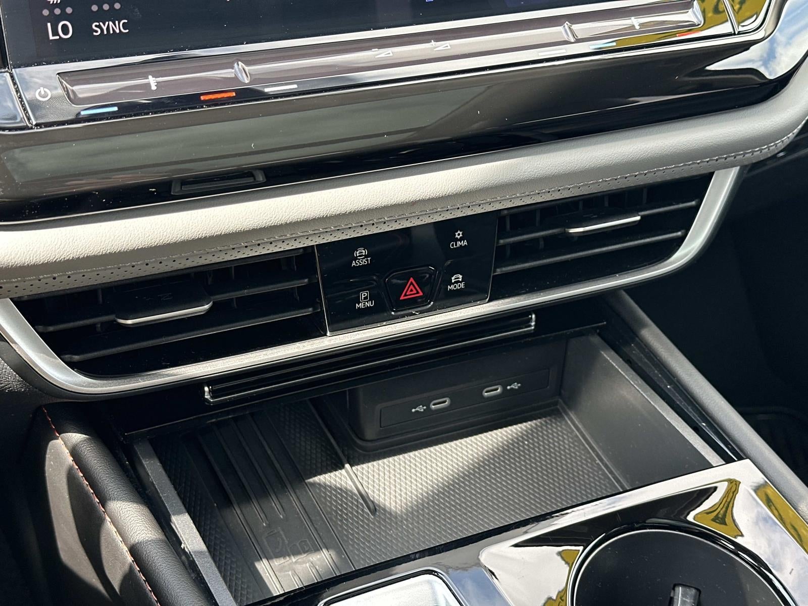 2025 Volkswagen Atlas 2.0T Peak Edition 4MOTION