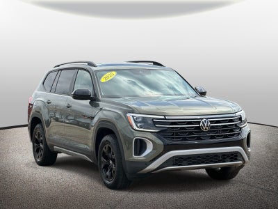 2025 Volkswagen Atlas 2.0T Peak Edition 4MOTION