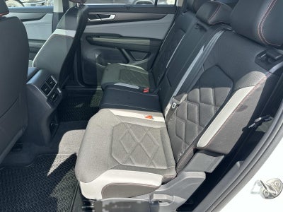 2025 Volkswagen Atlas 2.0T Peak Edition 4MOTION