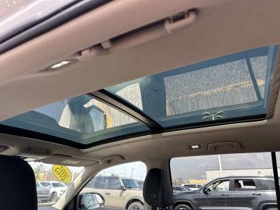 2025 Volkswagen Atlas 2.0T Peak Edition 4MOTION