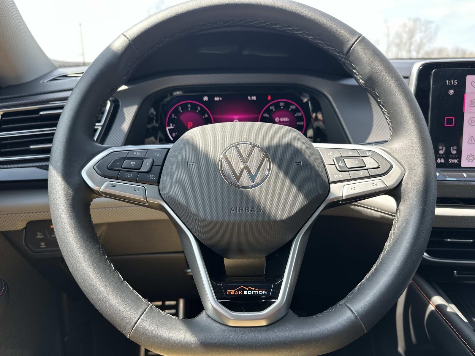 2025 Volkswagen Atlas 2.0T Peak Edition 4MOTION