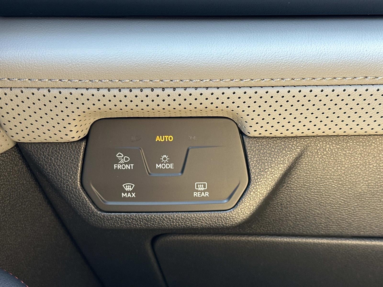 2025 Volkswagen Atlas 2.0T Peak Edition 4MOTION