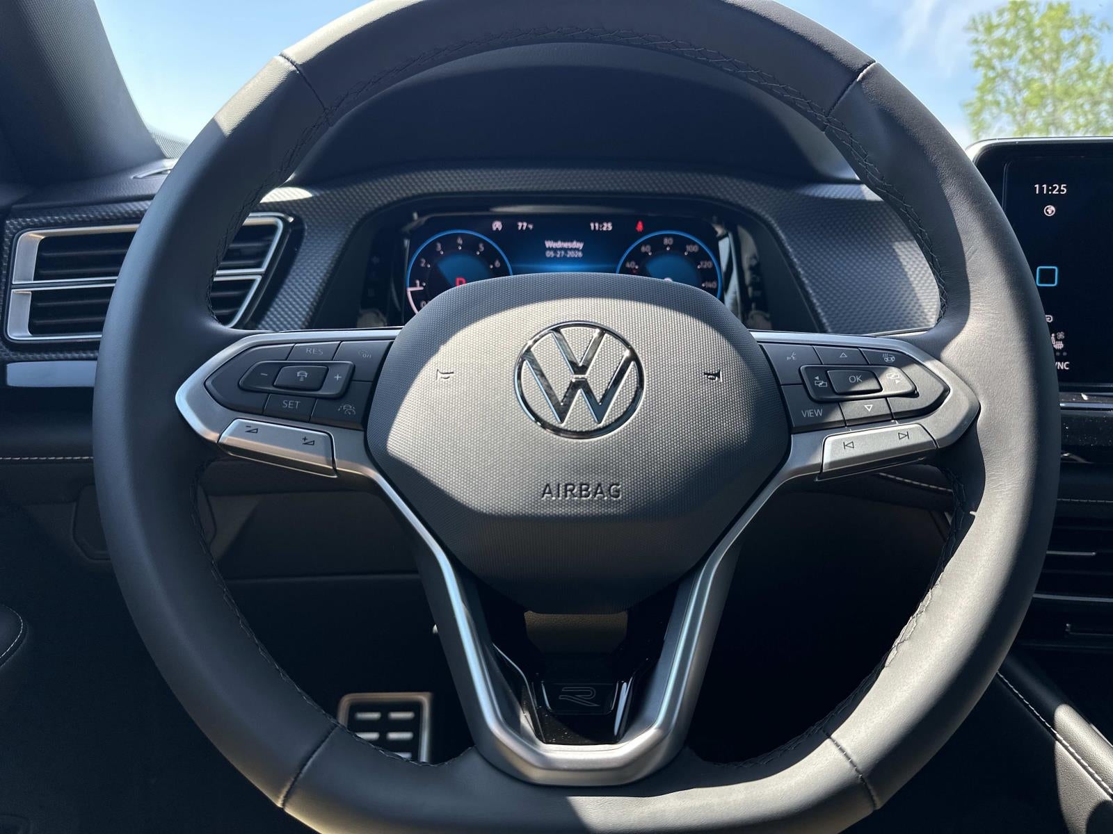 2026 Volkswagen Atlas Cross Sport 2.0T SEL Premium R-Line 4MOTION