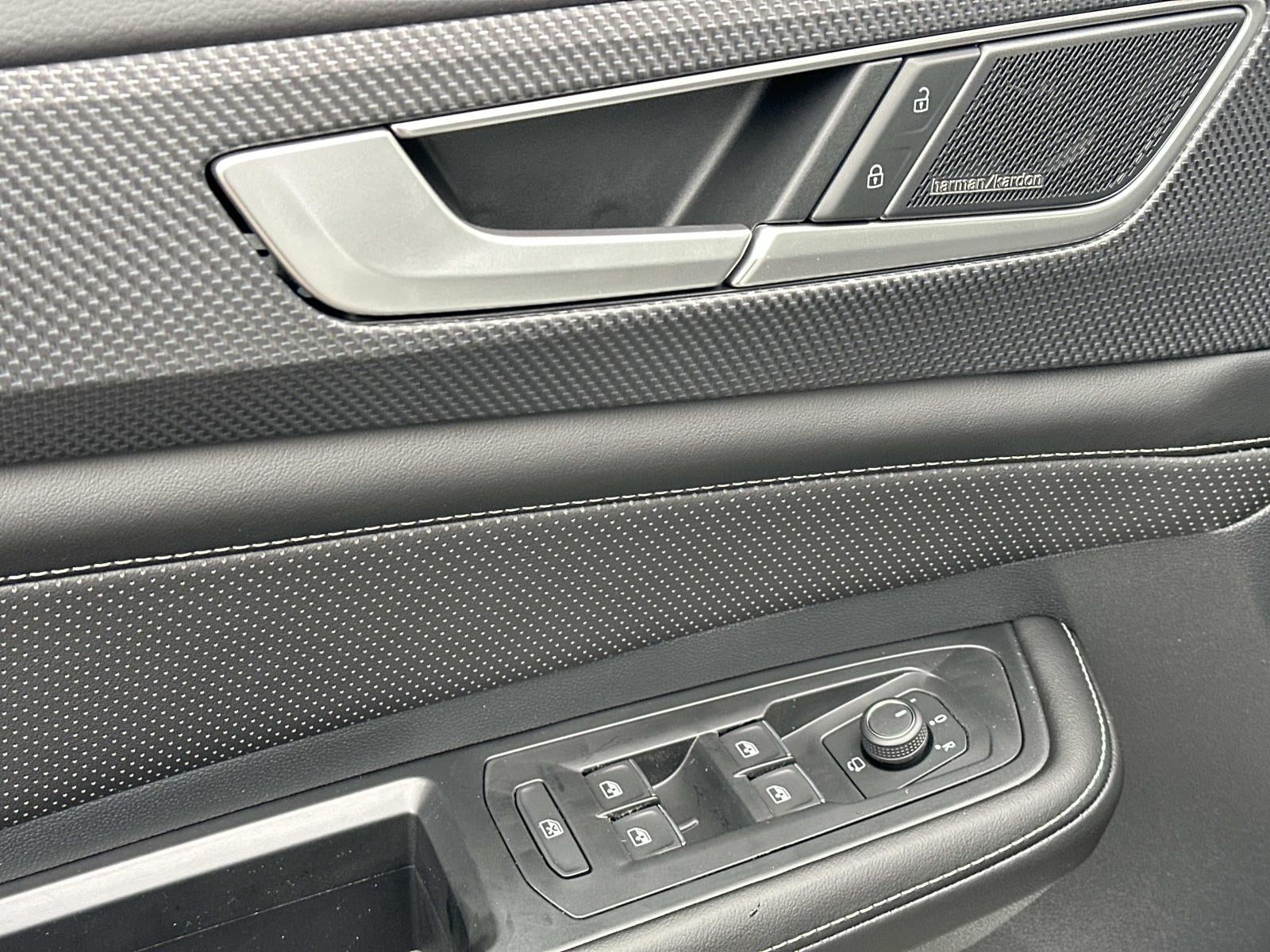 2026 Volkswagen Atlas Cross Sport 2.0T SEL Premium R-Line 4MOTION