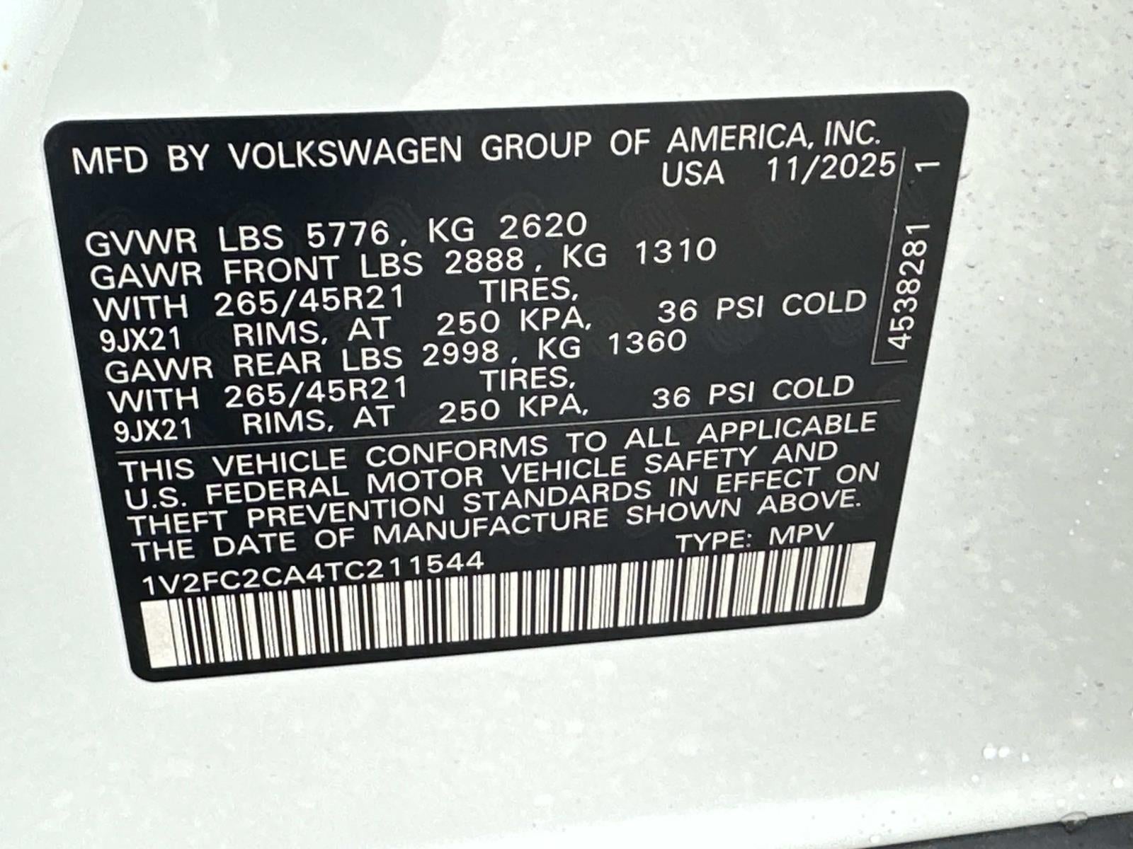 2026 Volkswagen Atlas Cross Sport 2.0T SEL Premium R-Line 4MOTION