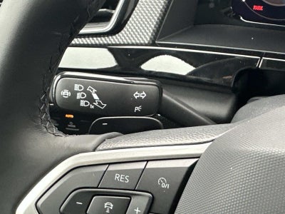 2026 Volkswagen Atlas Cross Sport 2.0T SEL Premium R-Line 4MOTION