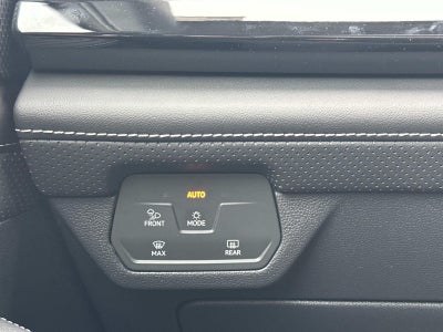 2026 Volkswagen Atlas Cross Sport 2.0T SEL Premium R-Line 4MOTION