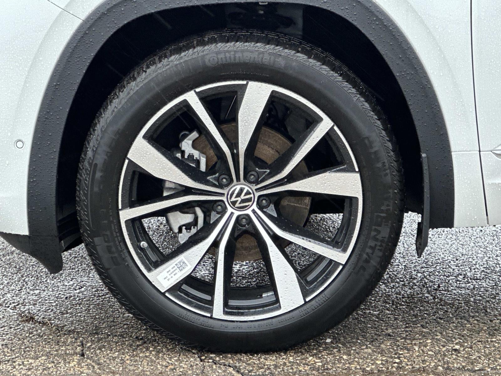 2026 Volkswagen Atlas Cross Sport 2.0T SEL Premium R-Line 4MOTION