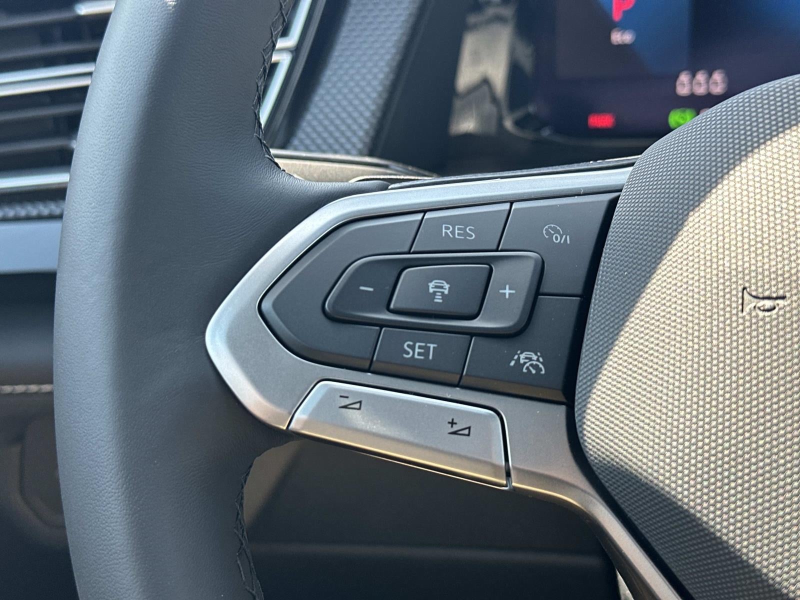 2026 Volkswagen Atlas Cross Sport 2.0T SEL Premium R-Line 4MOTION