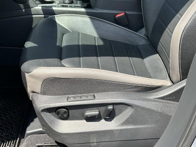 2023 Volkswagen Atlas Cross Sport 3.6L V6 SEL Premium R-Line 4MOTION