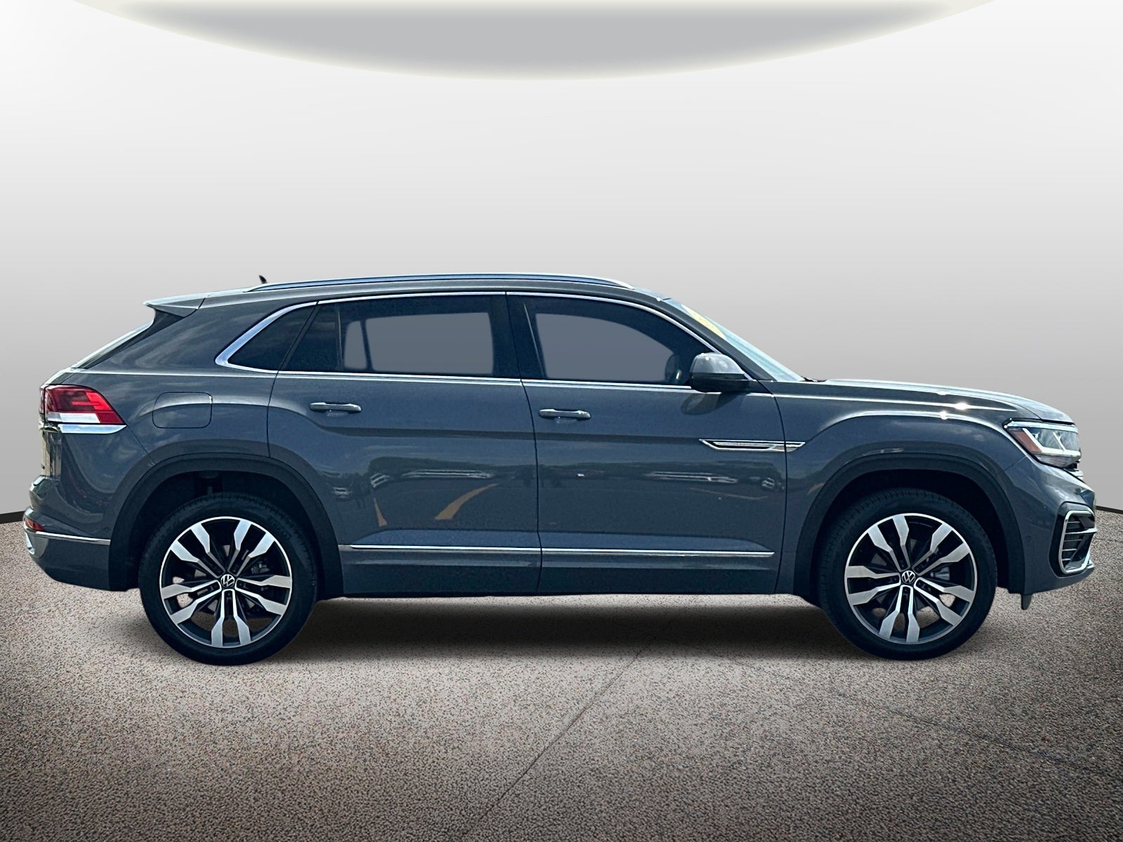 2023 Volkswagen Atlas Cross Sport 3.6L V6 SEL Premium R-Line 4MOTION