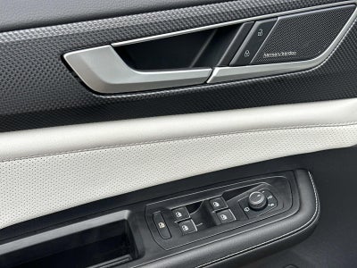 2025 Volkswagen Atlas Cross Sport 2.0T SEL Premium R-Line 4MOTION