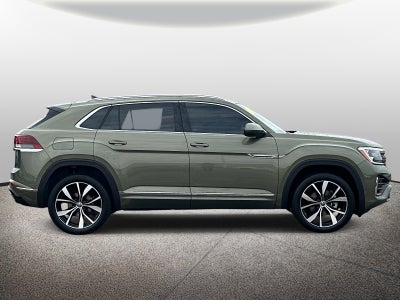 2025 Volkswagen Atlas Cross Sport 2.0T SEL Premium R-Line 4MOTION