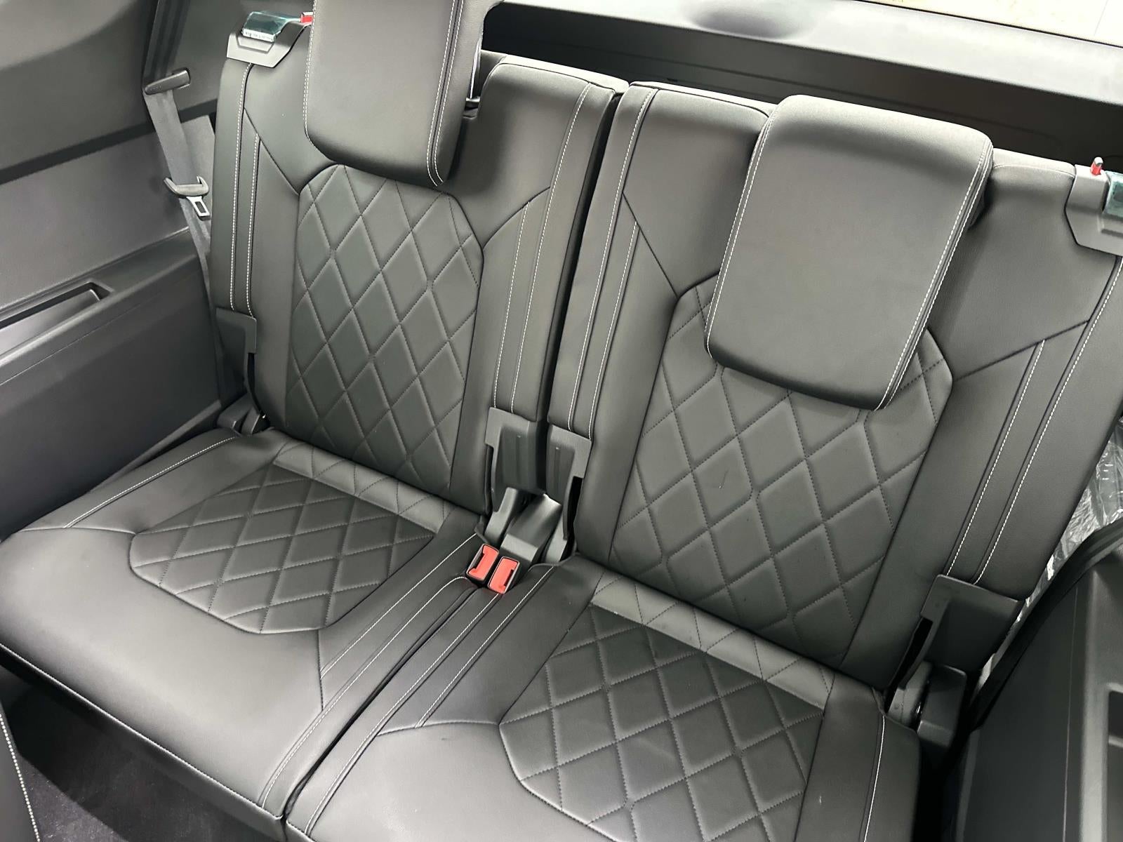 2026 Volkswagen Atlas 2.0T SEL Premium R-Line 4MOTION