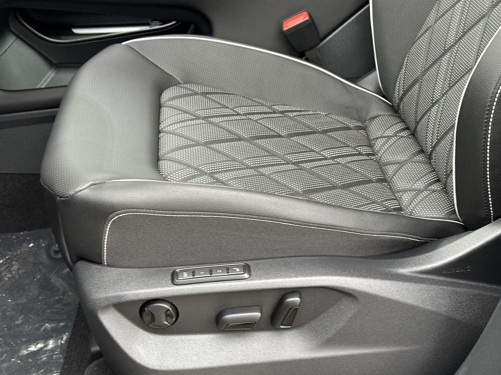 2026 Volkswagen Atlas 2.0T SEL Premium R-Line 4MOTION