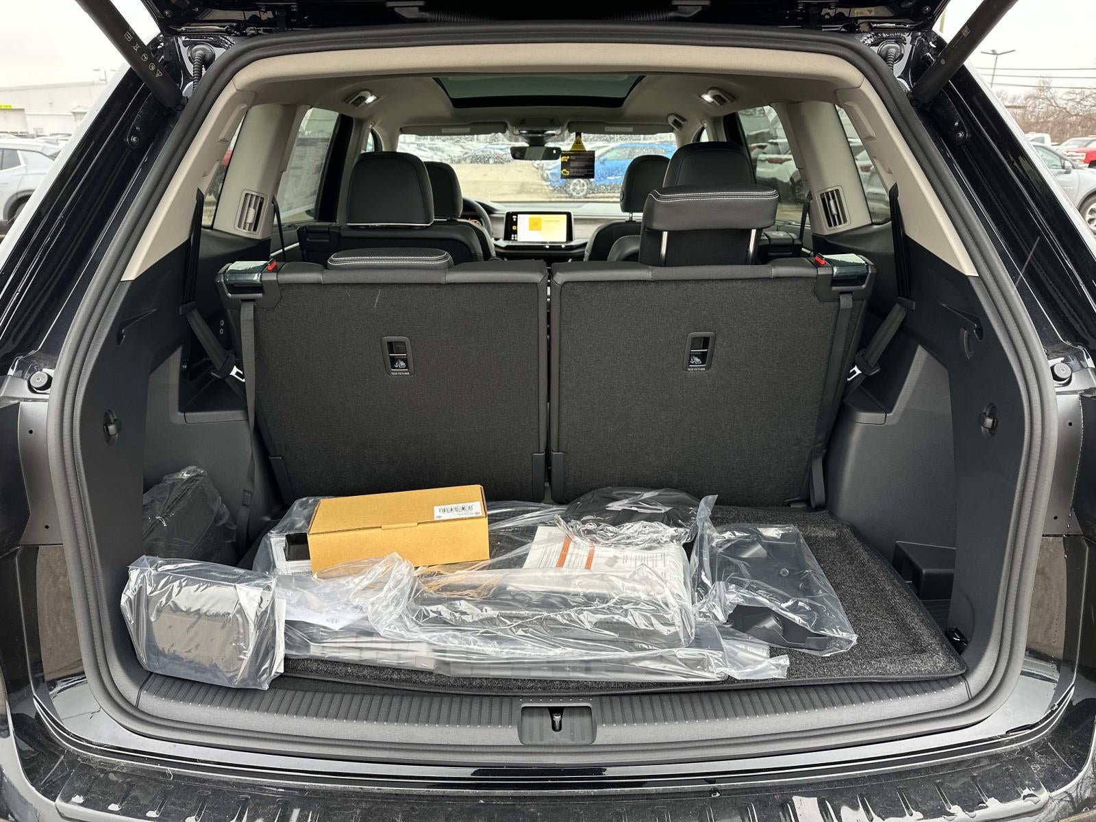 2026 Volkswagen Atlas 2.0T SEL Premium R-Line 4MOTION