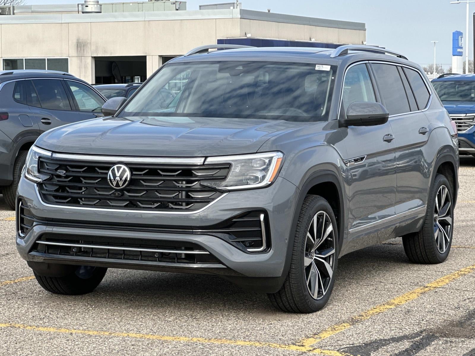 2026 Volkswagen Atlas 2.0T SEL Premium R-Line 4MOTION