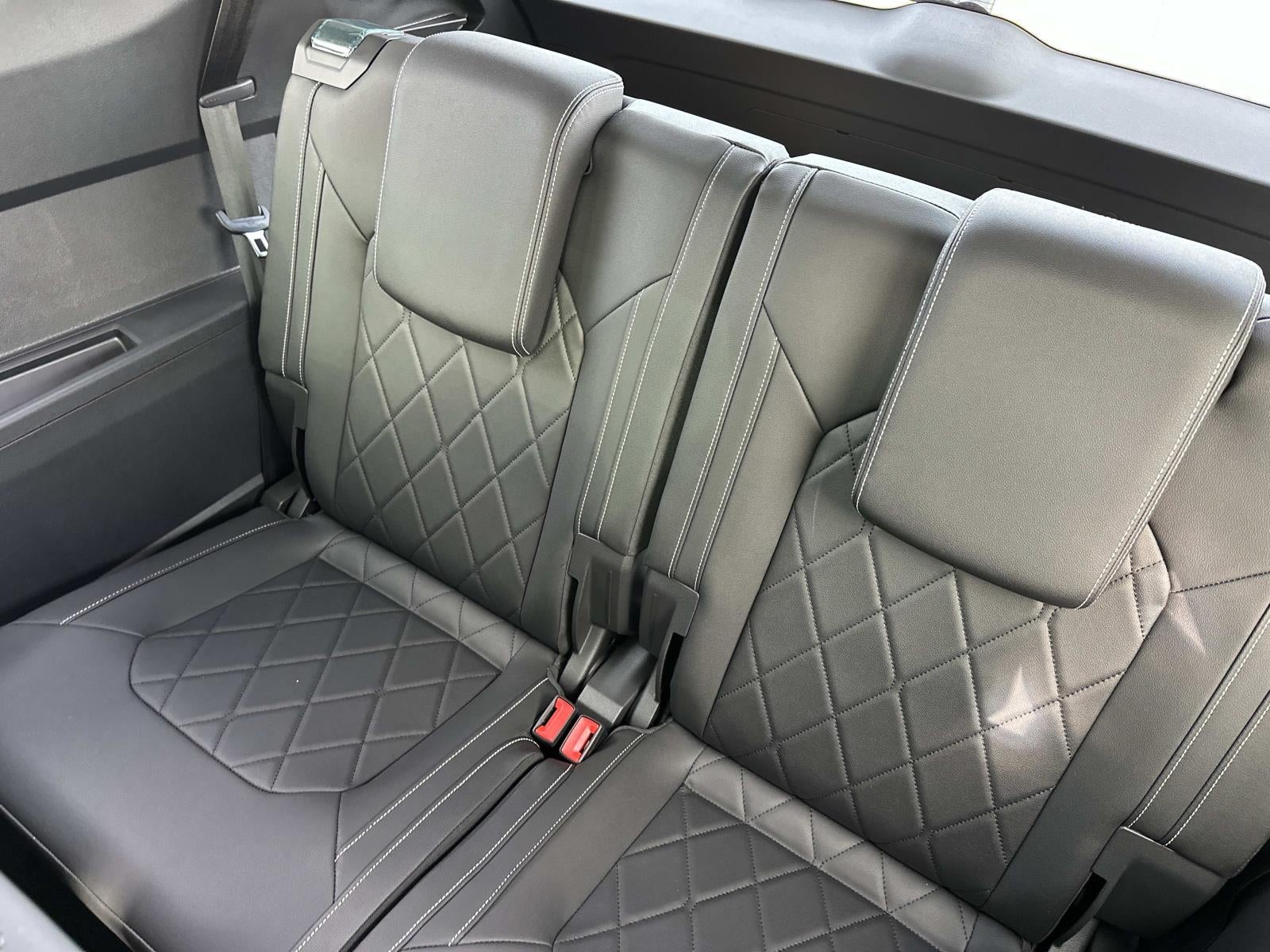 2026 Volkswagen Atlas 2.0T SEL Premium R-Line 4MOTION